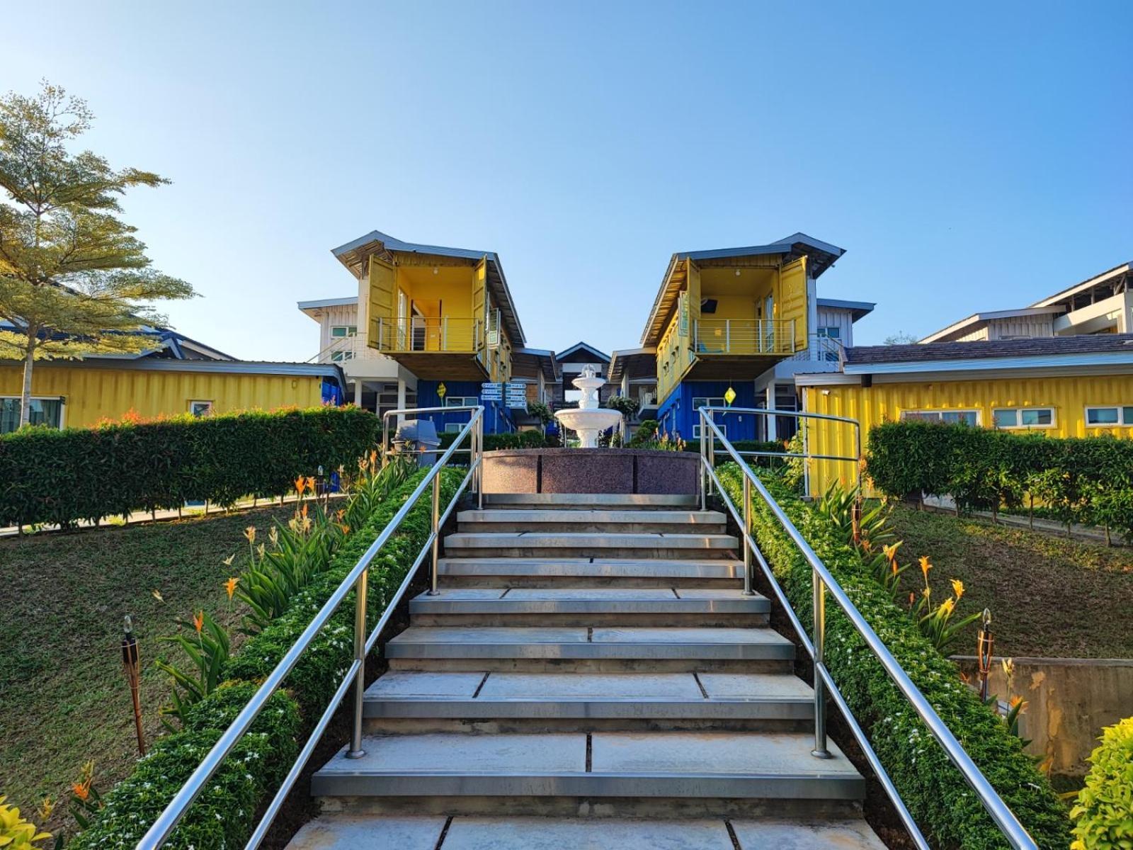 Solesor Kampong Beach Resort Port Dickson Dış mekan fotoğraf